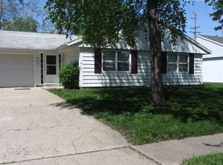2016 E Michigan Ave, Urbana, IL