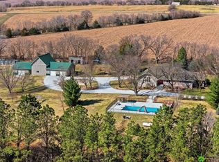 17879 S 68th St, Hickman, NE 68372