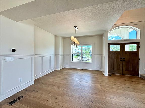 4th image of 10304 N Smalley Dr