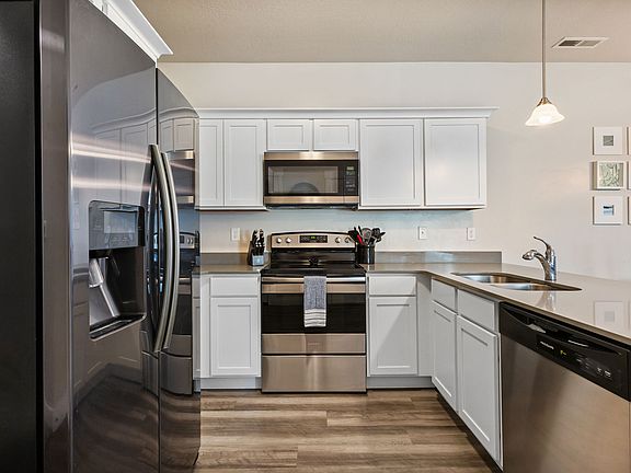 5th image of 13054 S Tortola Dr Unit 101