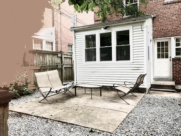 2018 N Troy St — Photo 11