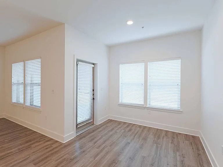 Solay Horizon West — Photo 64