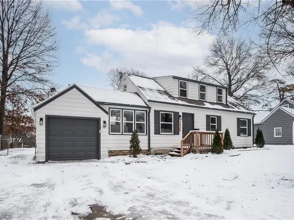3015 S 8th Ter, Kansas City, KS 66103