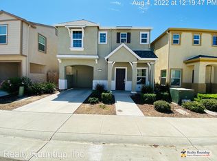 8160 Creeping Willow Ln, Sacramento, CA 95828