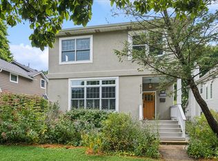 612 Vernon Ave, Glencoe, IL 60022