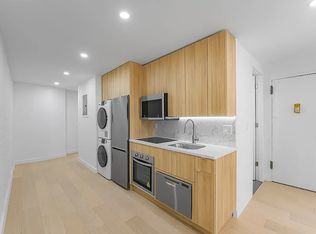 243 E 31st St #1A, New York, NY 10016