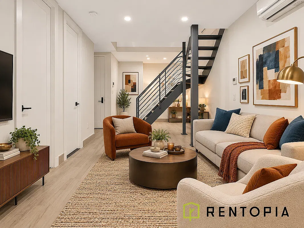 555 Grand Street — Photo 4