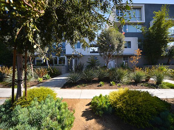 Mar Vista Lofts - Exterior
