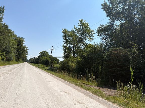 4th image of 3333 Carrigan Rd