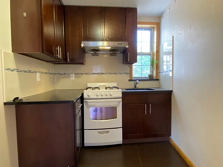 50 Bushwick Ave #2R — Photo 4