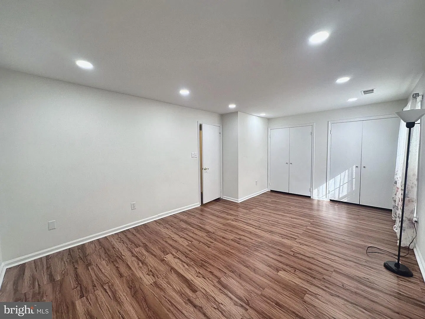 Welcome to this terrace-level one-bedroom, one-bath condo in Tuckerman Station — Photo 4