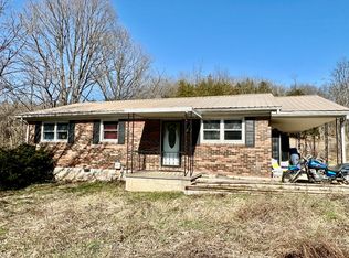 6278 Irvine Rd, Winchester, KY 40391