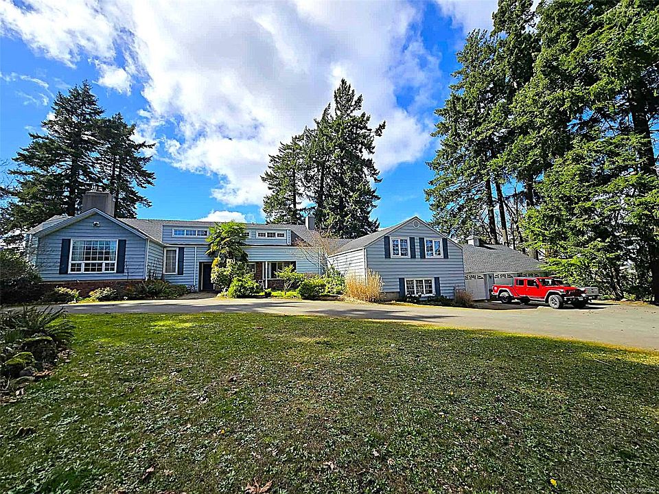 1st image of 3910 3rd Ave