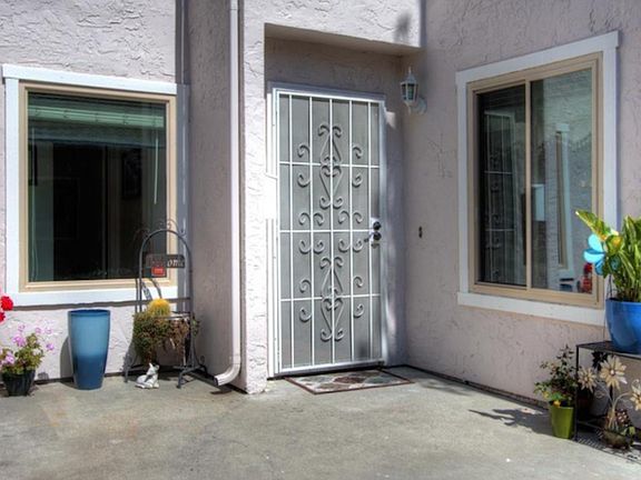 2nd image of 2601 S Park Ln #2601