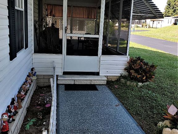5th image of 36140 Dockside Pl