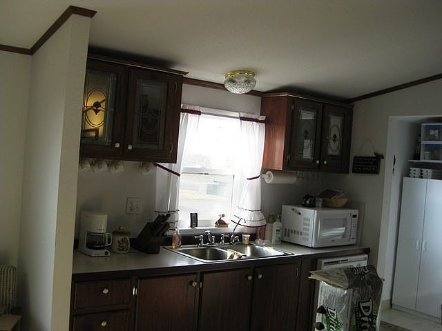 2nd image of 1110 E Idaho Ave