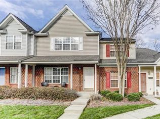 8264 Rudolph Rd, Charlotte, NC 28216