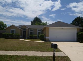 6714 Rolling Stream Dr, Jacksonville, FL 32219