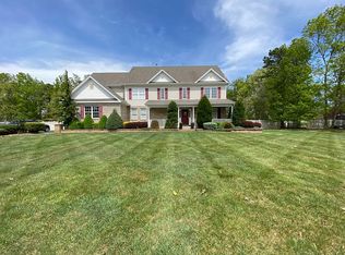 7 Fox Hollow Dr, Jackson, NJ