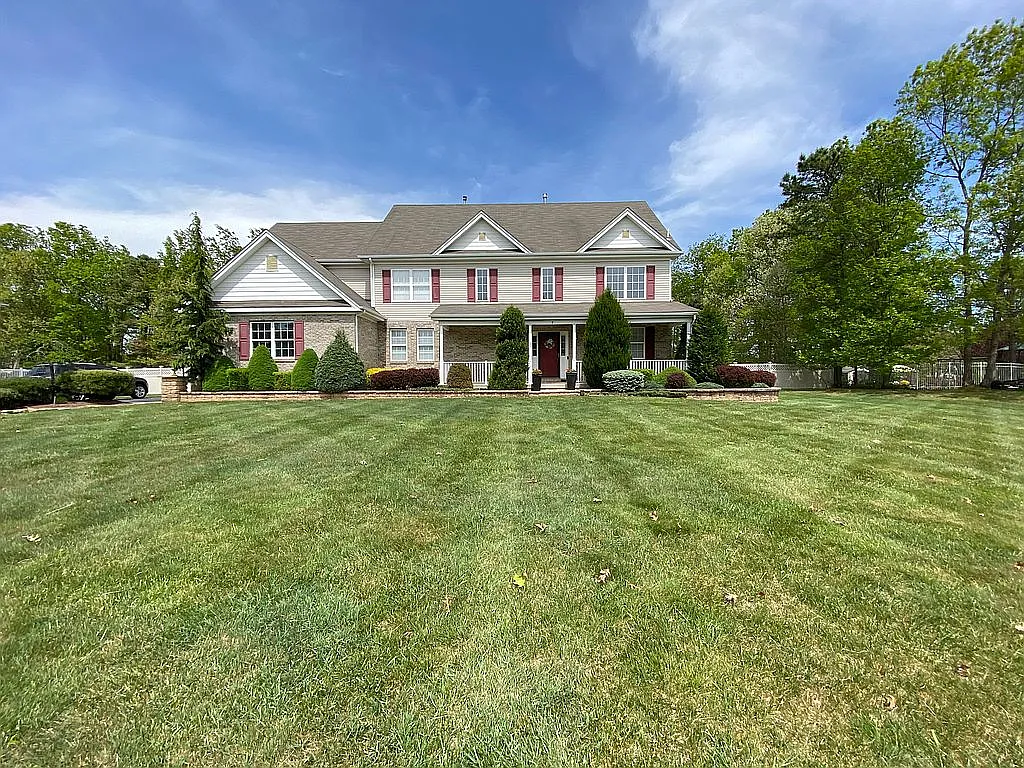 7 Fox Hollow Dr photo 1
