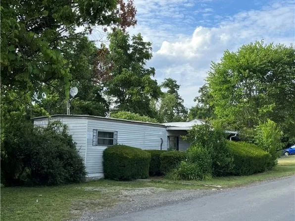 259 McConnell Rd, Canonsburg, PA 15317