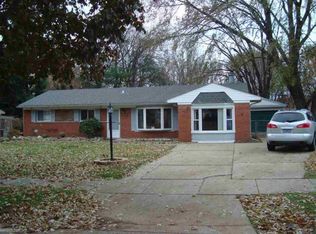 34338 Joel St, Chesterfield, MI 48047