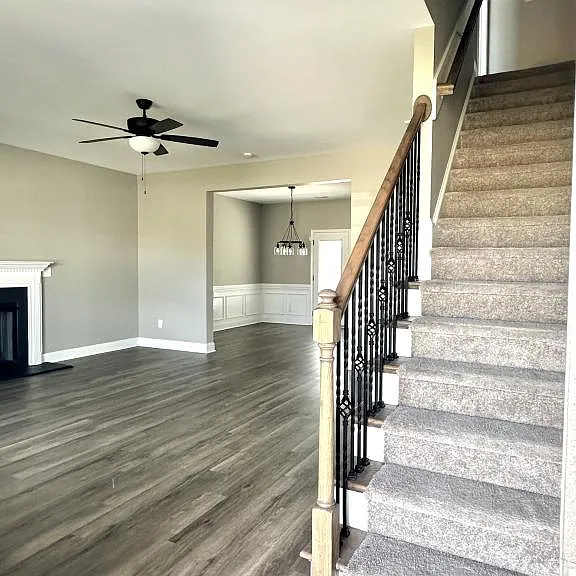 150 Leach Creek Dr — Photo 2