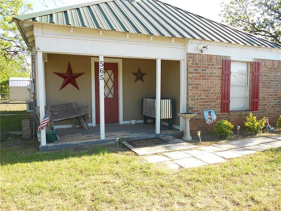 565 Main St, Lawn, TX 79530 Zillow