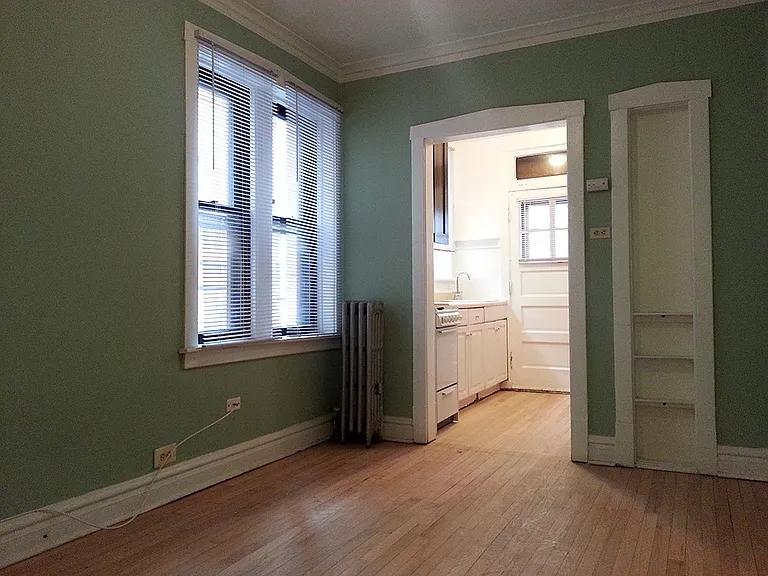 2904 N Seminary Ave #2 — Photo 7