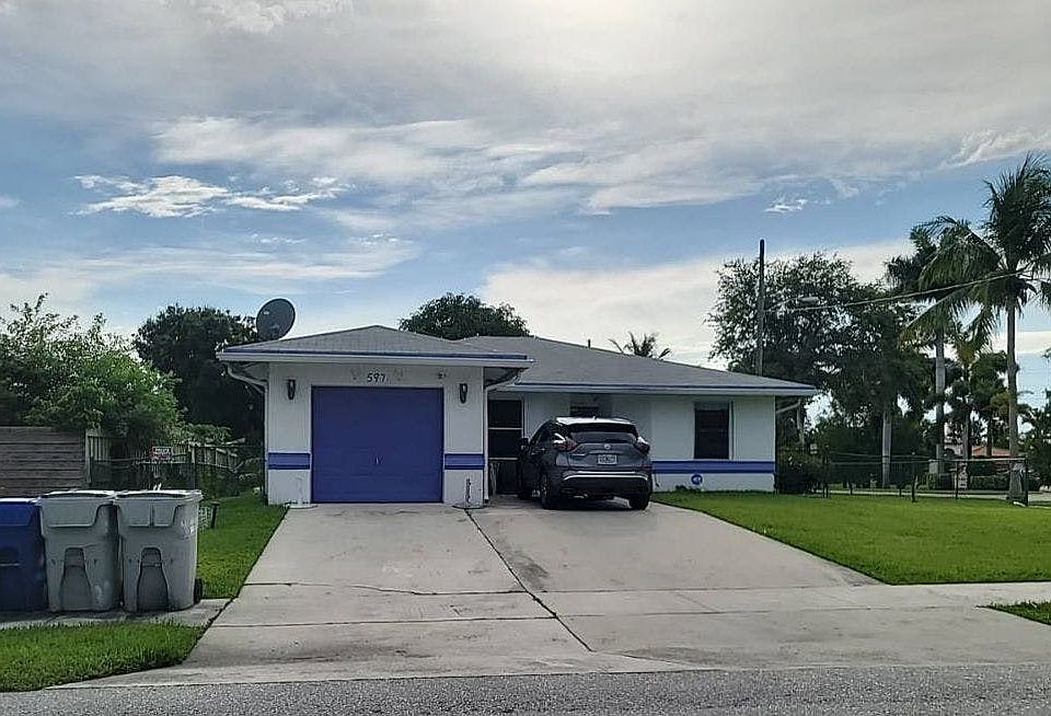 1st image of 597 NW 19th Ter