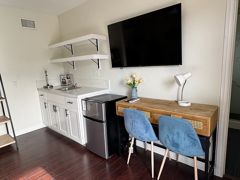 16738 Olive St #2 — Photo 4