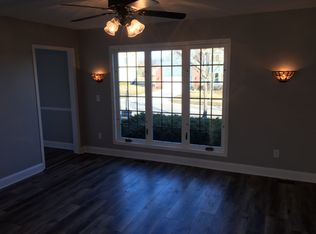 1328 Lakeland Cv, Fort Wayne, IN 46825