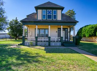 921 S Navajoe St, Altus, OK 73521