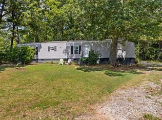 1863 Chapman Rd, Fountain Inn, SC 29644