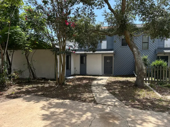 37 Log Pl, Destin, FL 32541