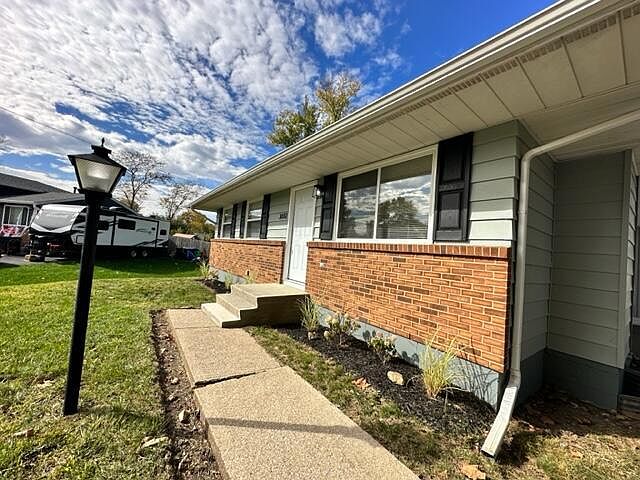 1st image of 3692 Batavia Ct