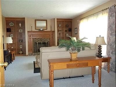 4th image of 1204 Corsham Cir