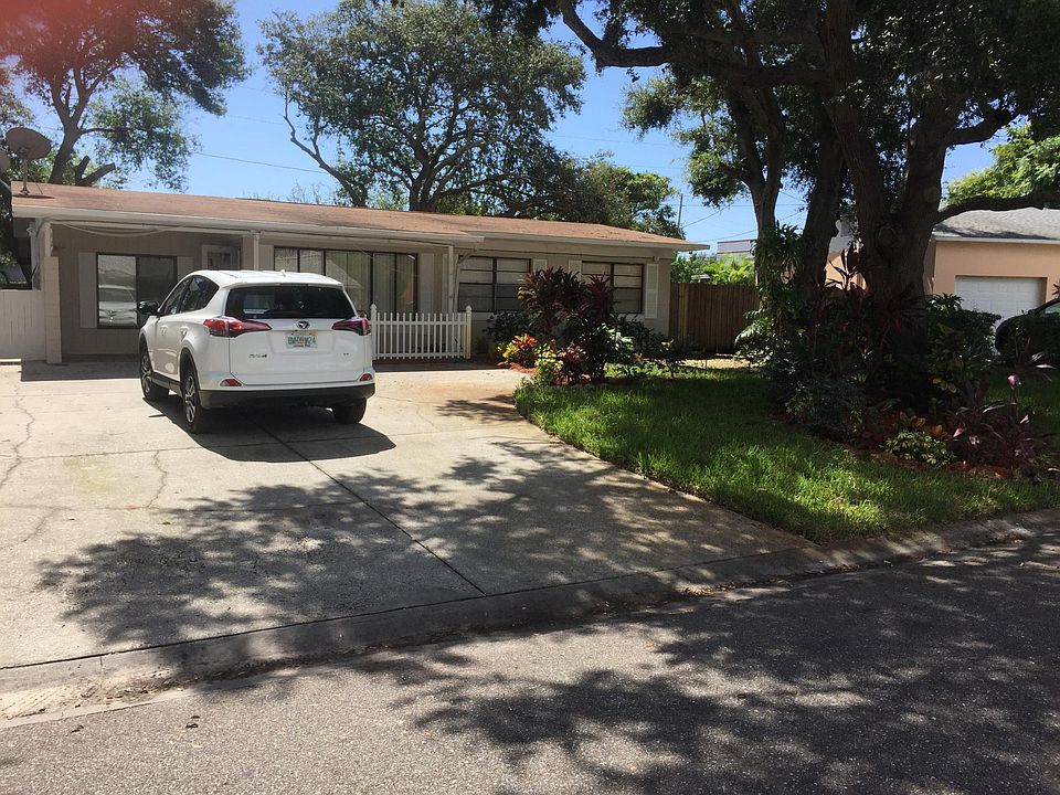 1st image of 6390 Hampton Dr N