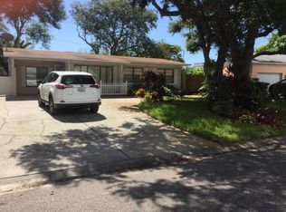 6390 Hampton Dr N, Saint Petersburg, FL 33710