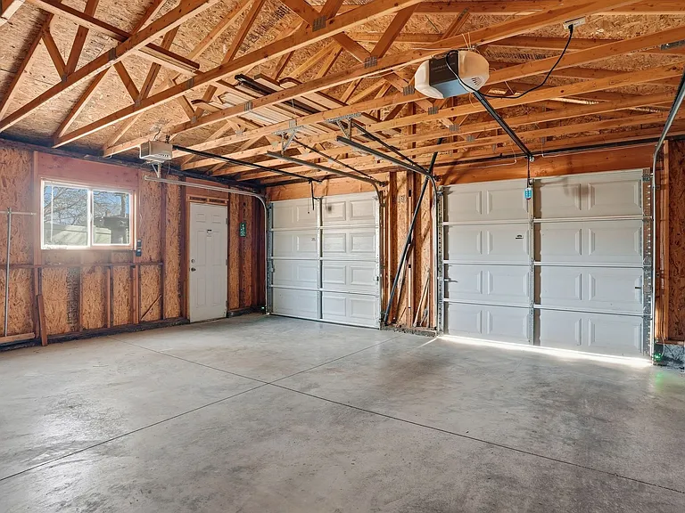 1328 W Gordon Ave — Photo 25