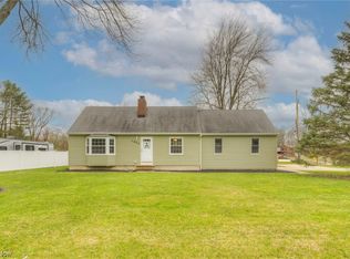 5860 Case Rd, North Ridgeville, OH 44039