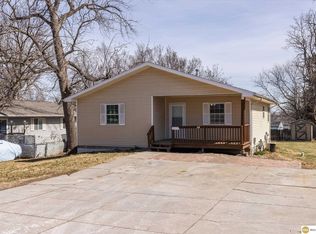 2822 Josephine St, Bellevue, NE 68147