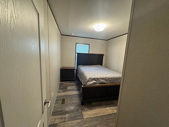 4th image of 114 Plantation Dr