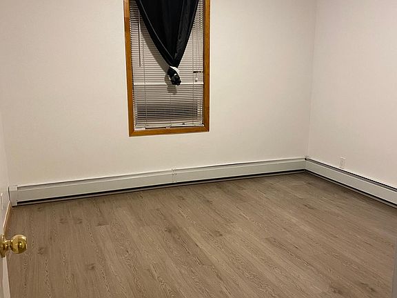 3rd image of 15521 Cherry Ave Floor 2