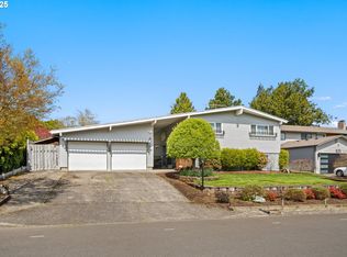 845 NW 3rd St, Gresham, OR 97030