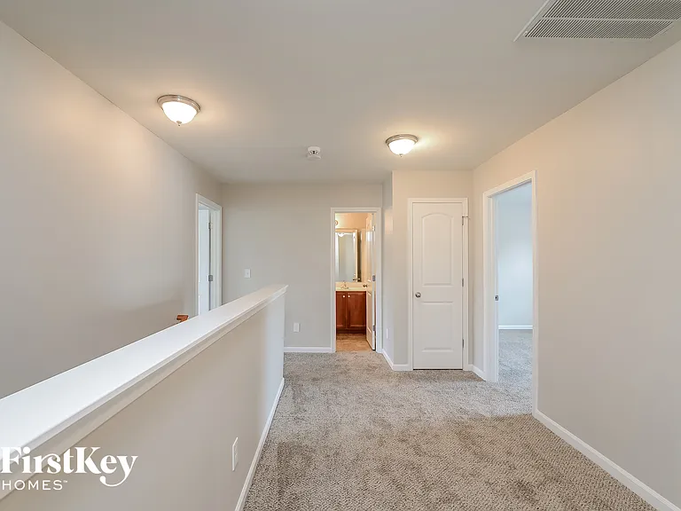 1593 Abbey Park Ct — Photo 13