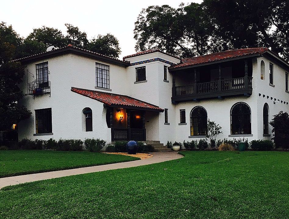 2nd image of 7039 Lakeshore Dr
