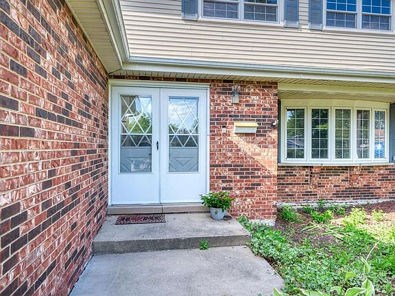 1460 W Jo Ann Ln, Addison, IL 60101 | MLS #12103507 | Zillow