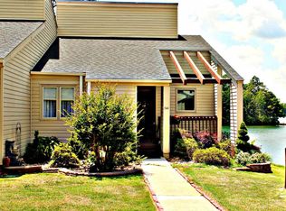 341 Berry Ct, Villa Rica, GA 30180