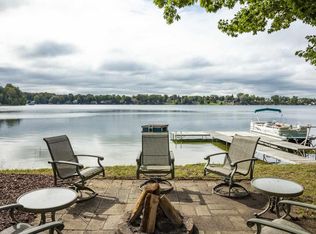 527 N East Silver Lake Rd, Traverse City, MI 49685